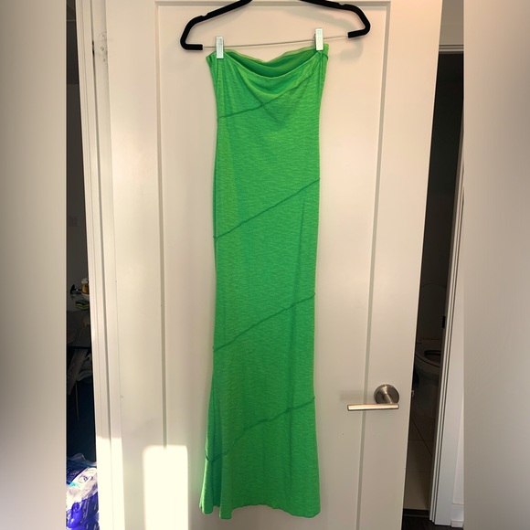 Princess Polly Oscar Midi Dress - Picture 2 of 2